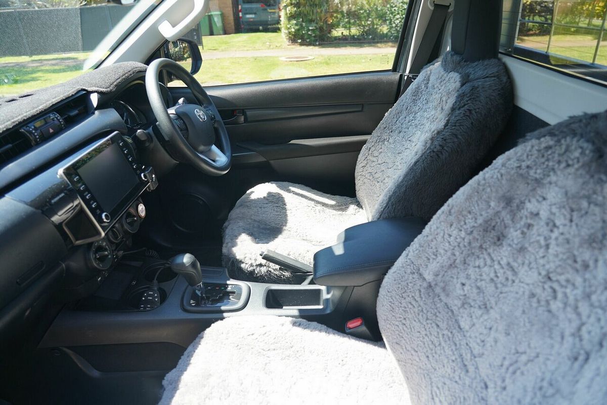 2021 Toyota Hilux Workmate TGN121R 4x2