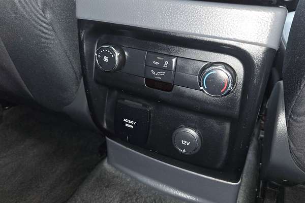 2015 Ford Everest Trend UA 3.2L