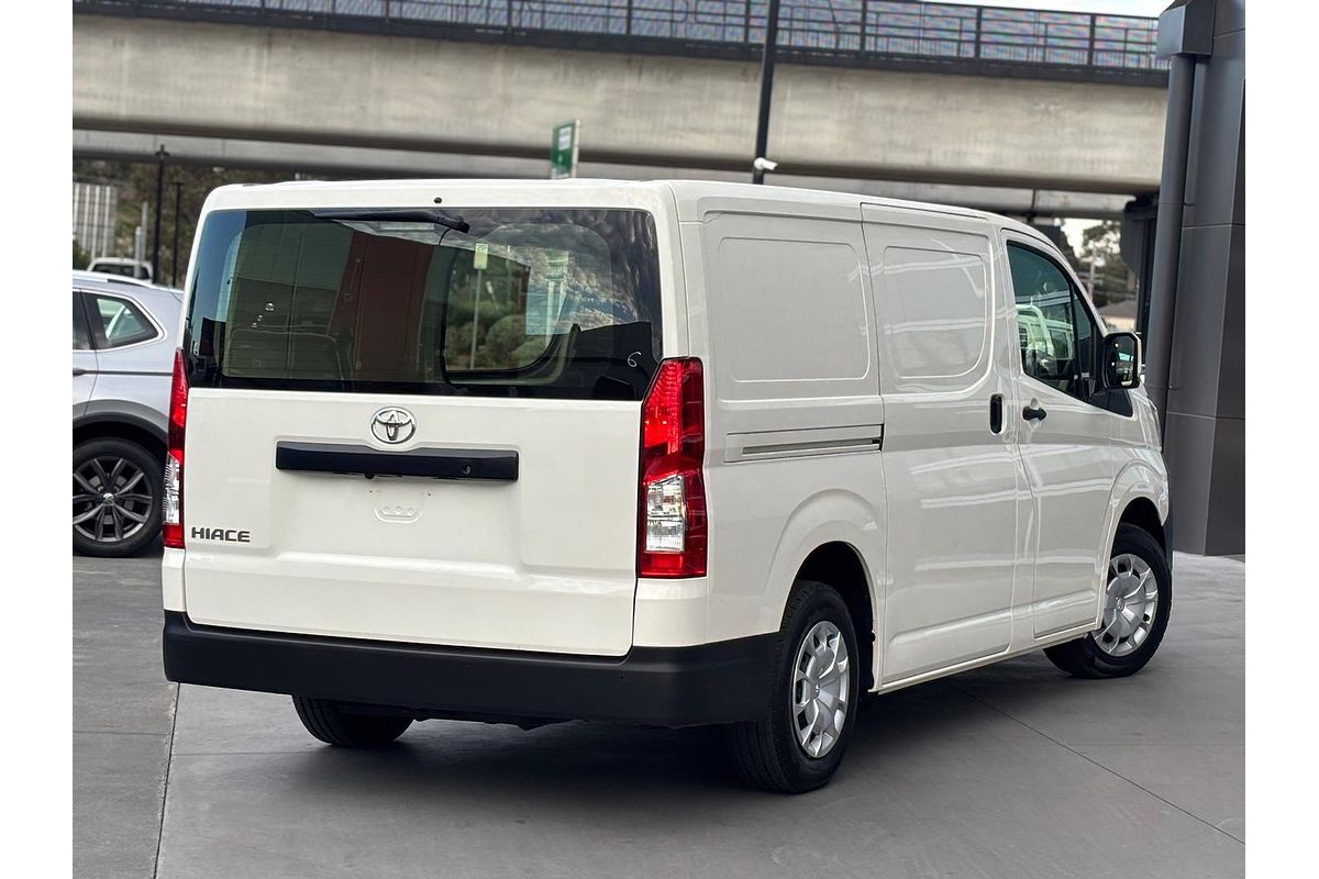 2024 Toyota Hiace GDH300R LWB