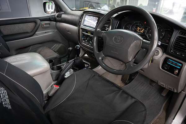 2003 Toyota Landcruiser GXL HZJ105R