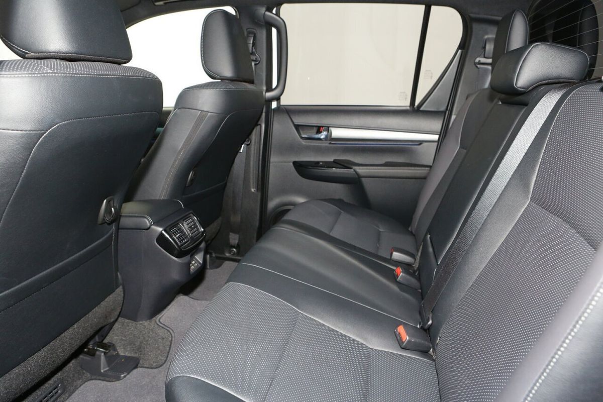 2024 Toyota Hilux Rogue 48V GUN126R 4X4