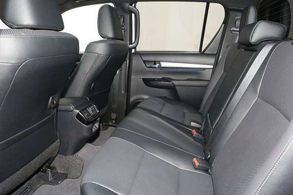 2024 Toyota Hilux Rogue 48V GUN126R 4X4