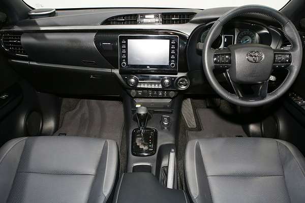 2024 Toyota Hilux Rogue 48V GUN126R 4X4