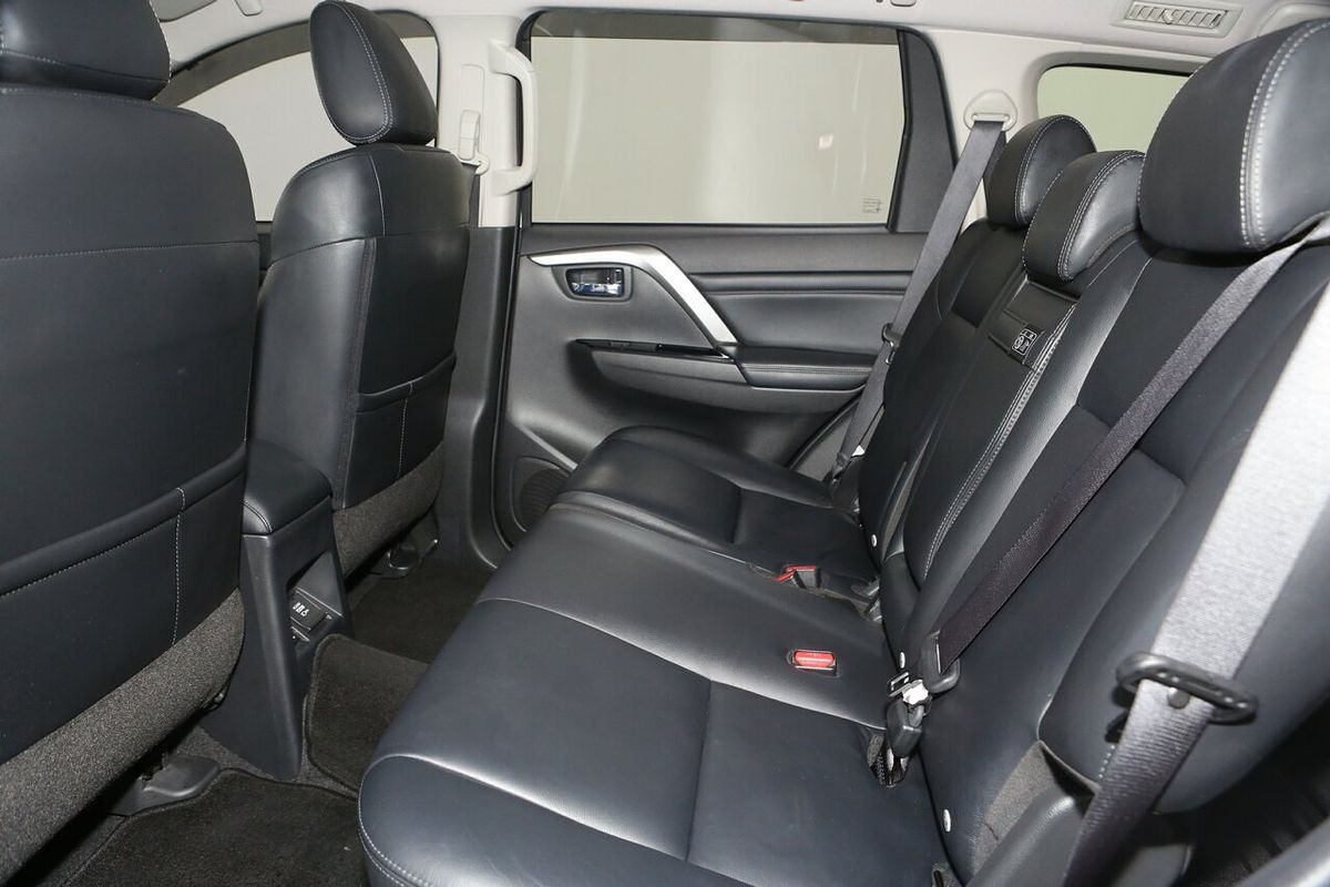 2021 Mitsubishi Pajero Sport GLS QF