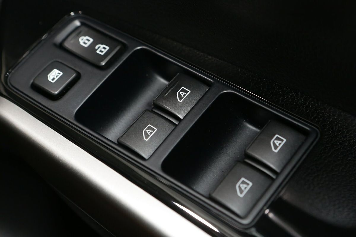 2021 Mitsubishi Pajero Sport GLS QF