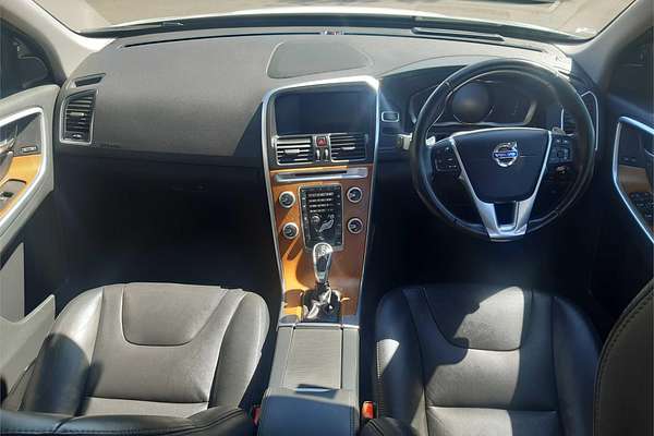 2015 Volvo XC60 T5 Luxury