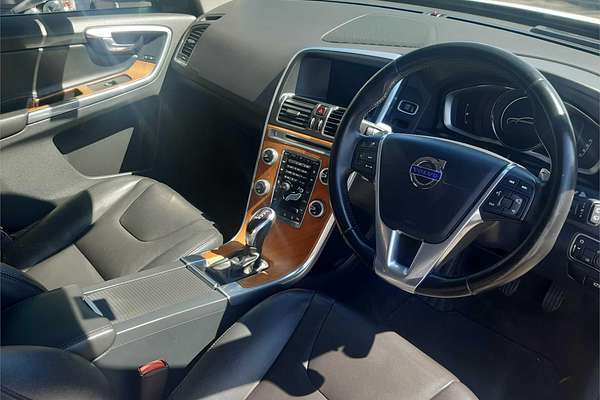 2015 Volvo XC60 T5 Luxury