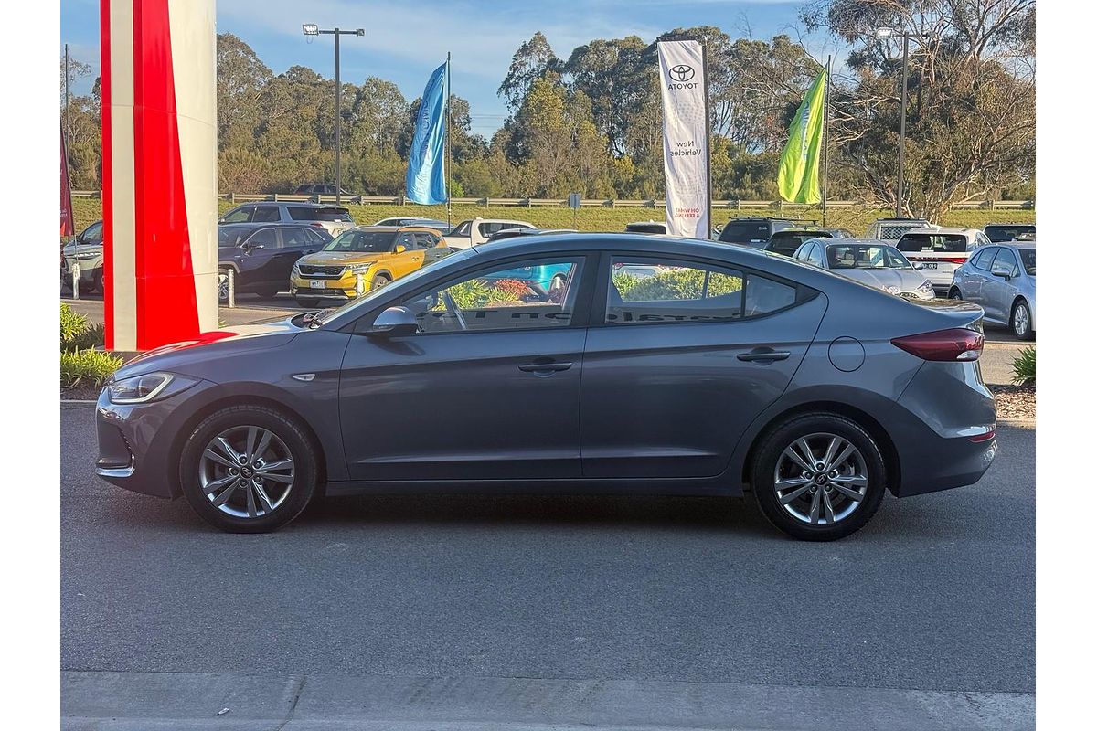 2017 Hyundai Elantra Active AD