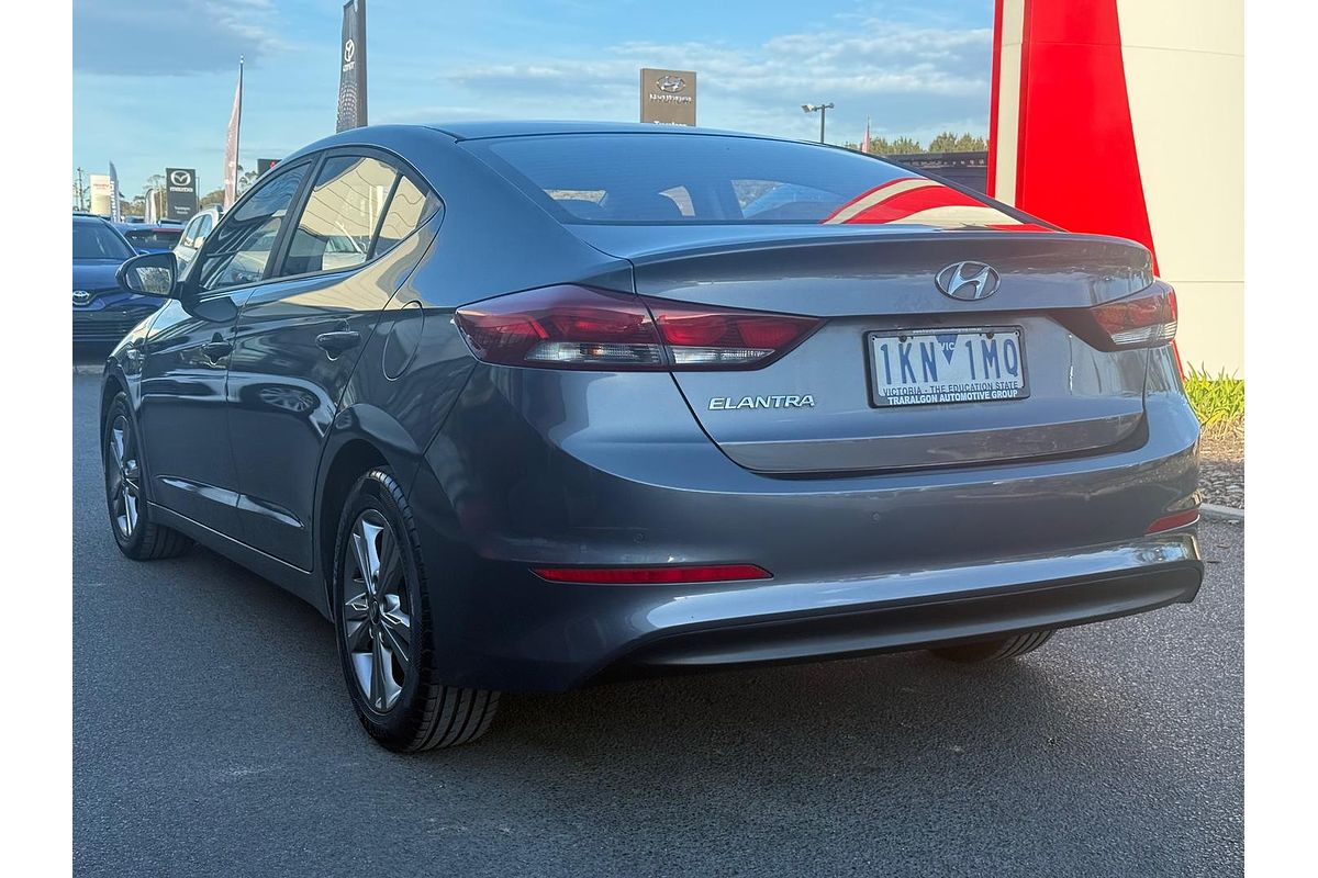 2017 Hyundai Elantra Active AD