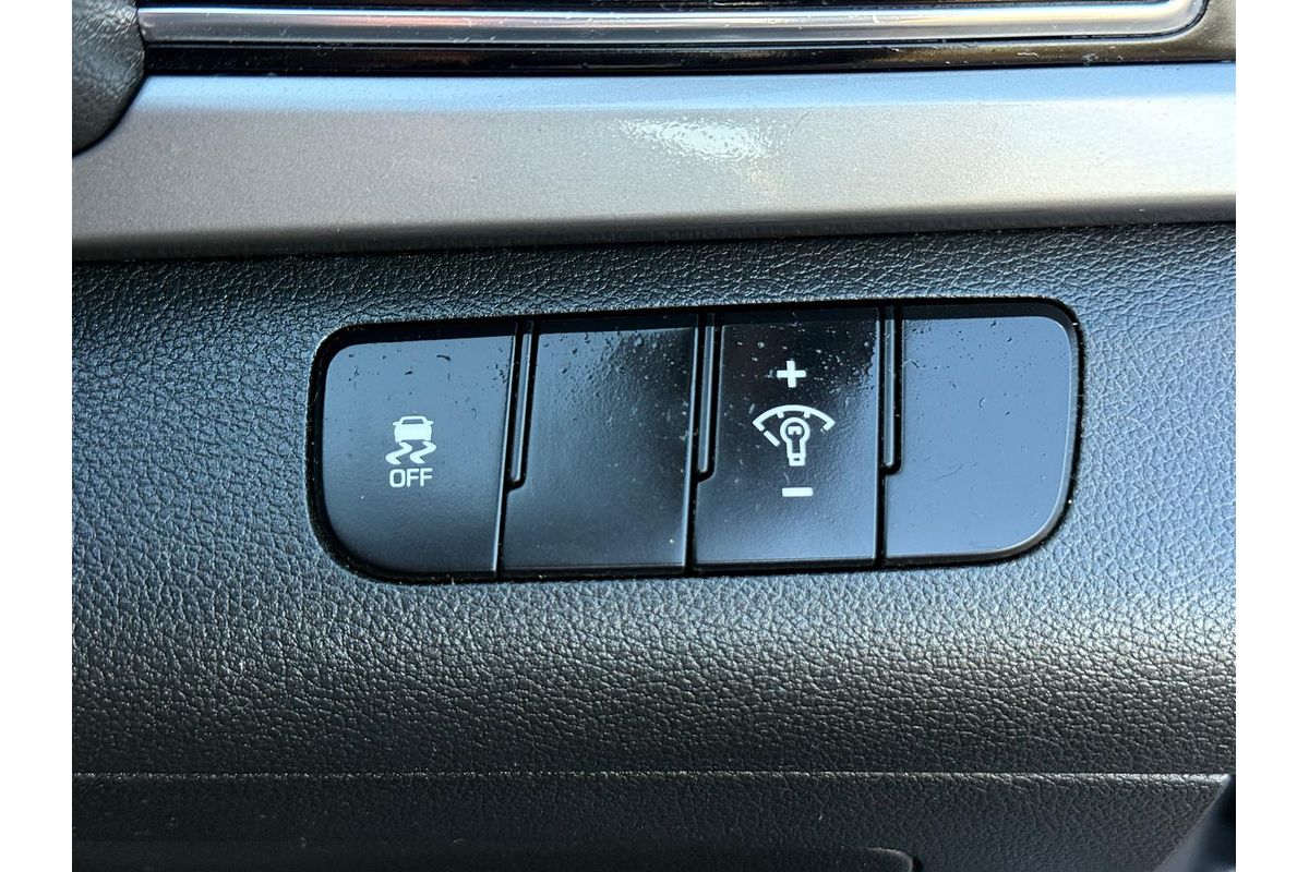 2017 Hyundai Elantra Active AD