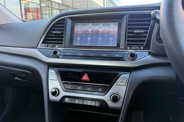2017 Hyundai Elantra Active AD