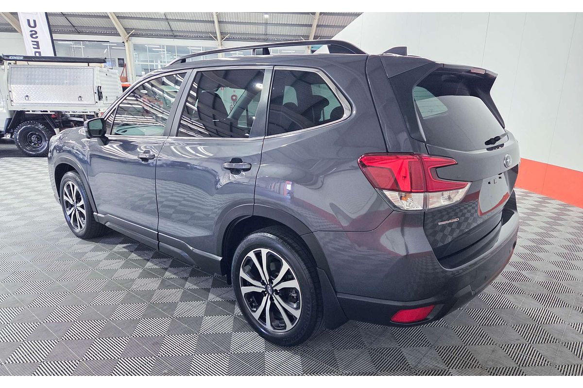 2020 Subaru Forester 2.5i Premium S5