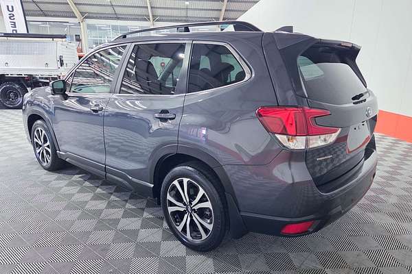 2020 Subaru Forester 2.5i Premium S5