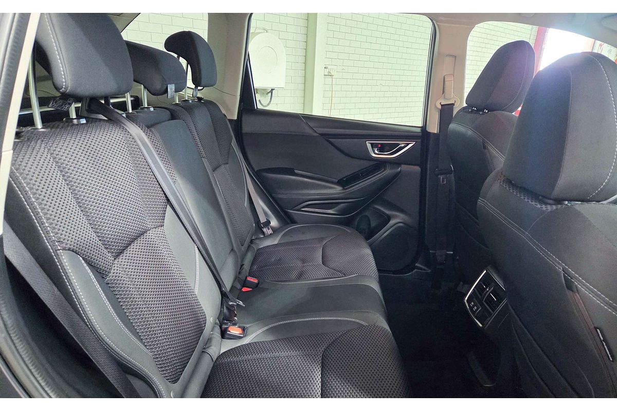 2020 Subaru Forester 2.5i Premium S5