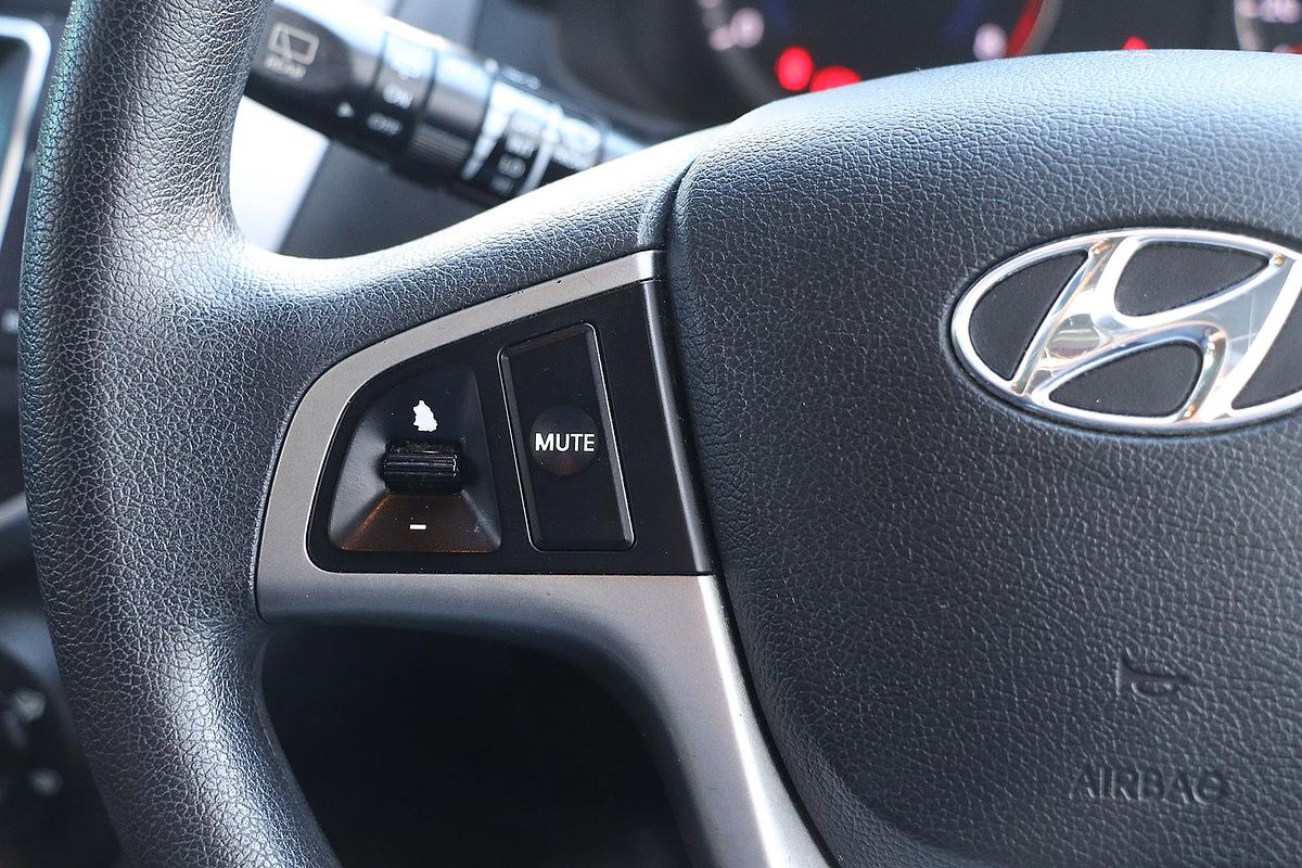 2015 Hyundai Accent Active RB3