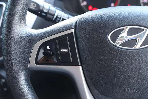 2015 Hyundai Accent Active RB3