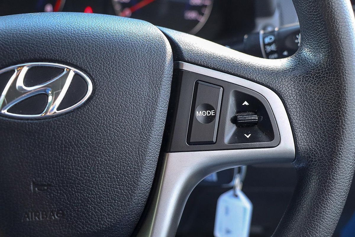 2015 Hyundai Accent Active RB3