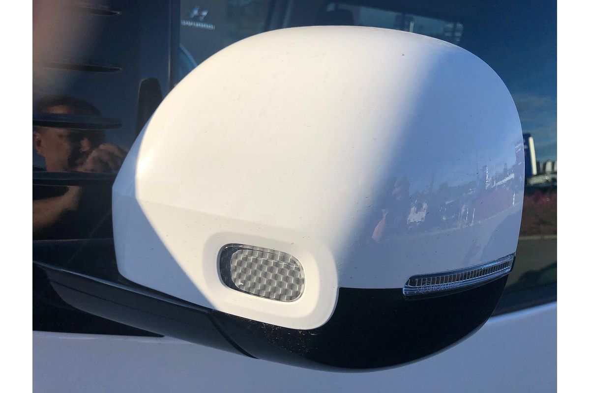 2025 Hyundai STARIA LOAD US4.V3