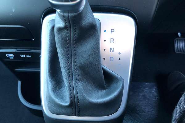 2025 Hyundai STARIA LOAD US4.V3