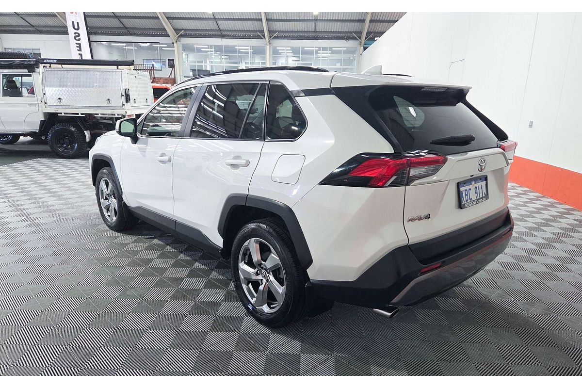 2020 Toyota RAV4 GXL MXAA52R