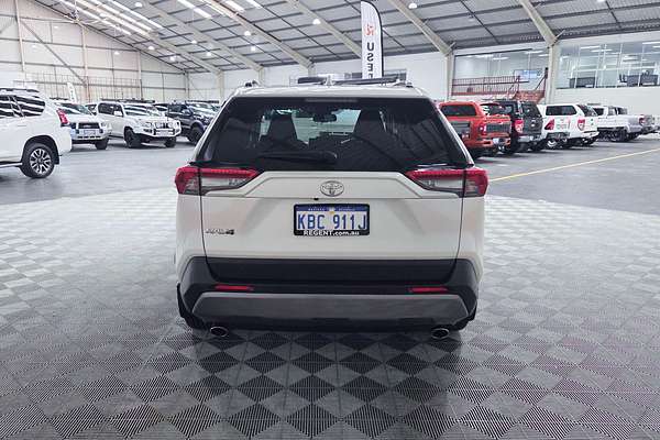 2020 Toyota RAV4 GXL MXAA52R