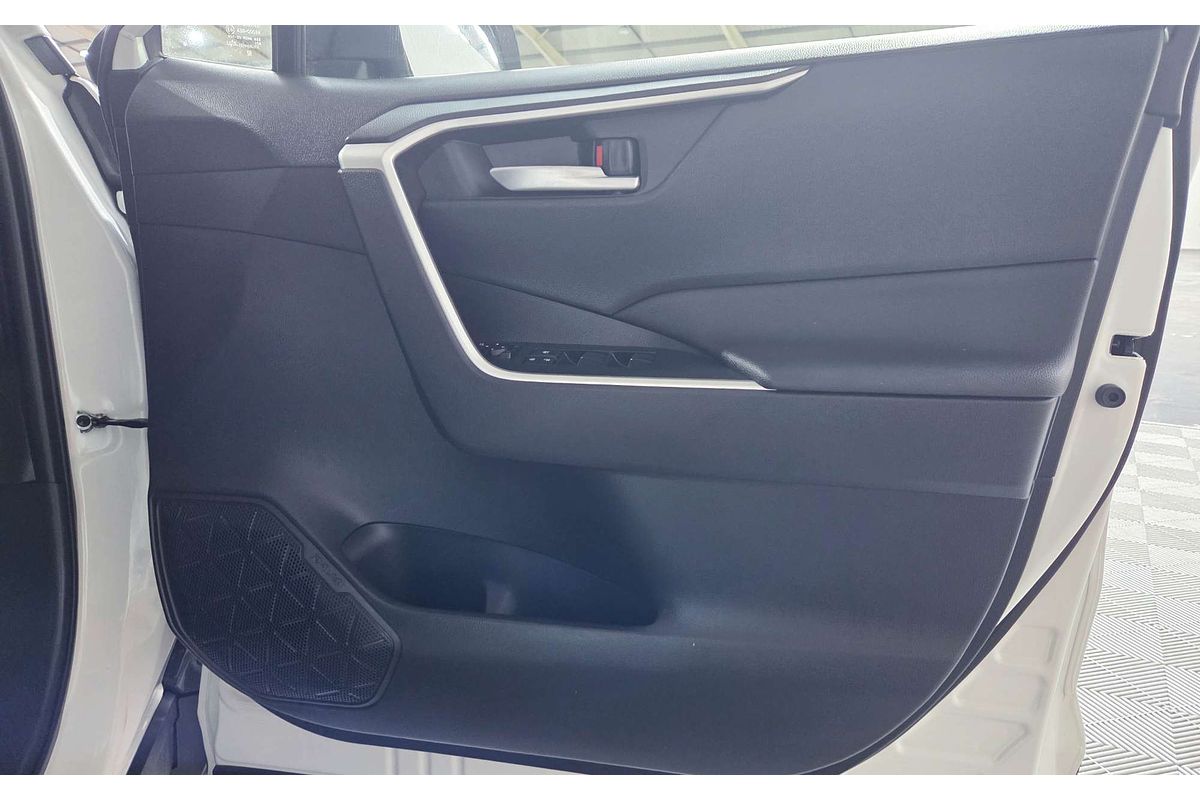 2020 Toyota RAV4 GXL MXAA52R