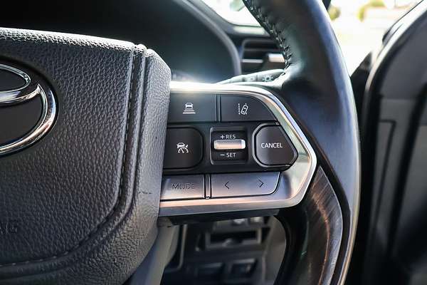 2023 Toyota Landcruiser GR Sport FJA300R