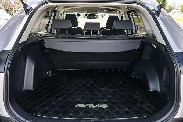 2022 Toyota RAV4 GXL AXAH54R