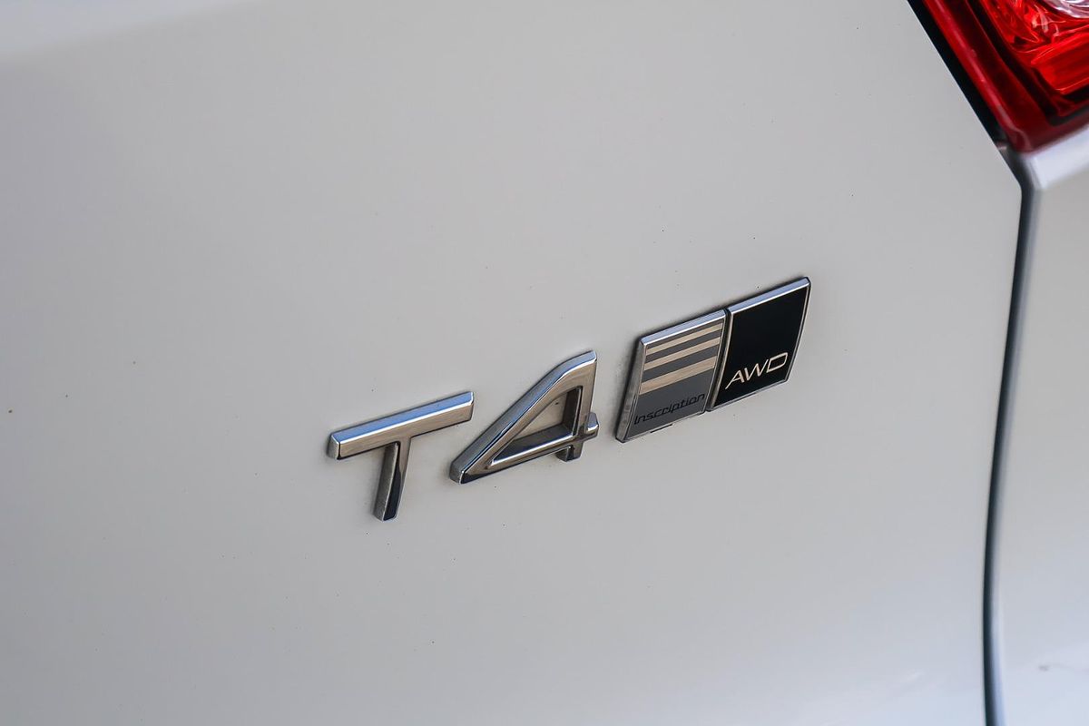 2018 Volvo XC40 T4 Inscription