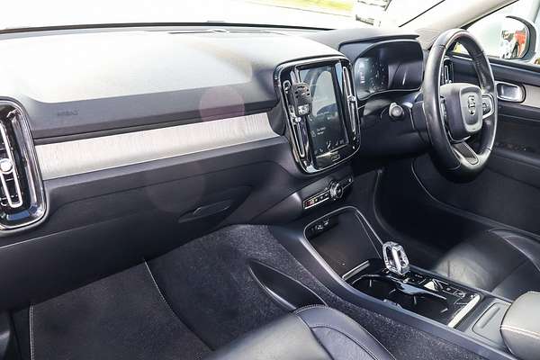 2018 Volvo XC40 T4 Inscription