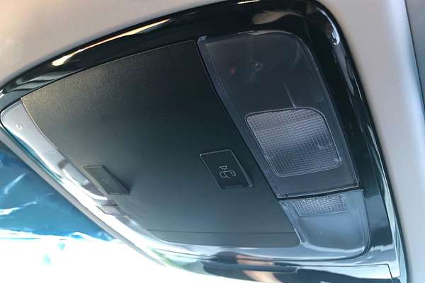 2025 Hyundai STARIA LOAD US4.V3