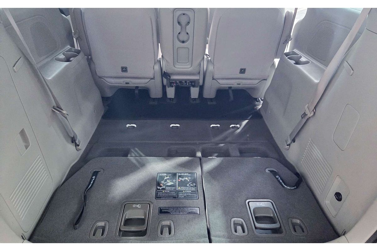 2018 Kia Carnival S YP