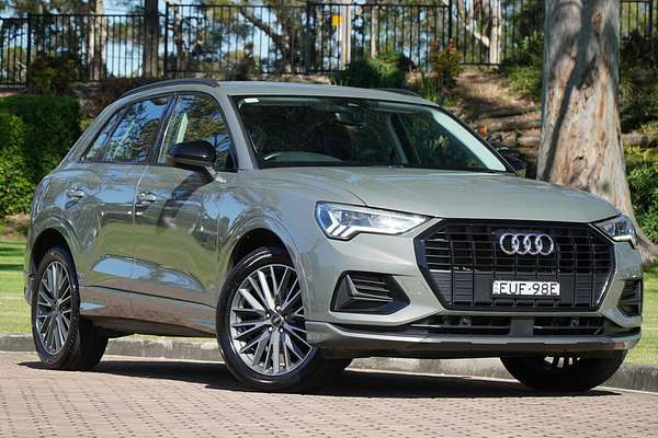 2022 Audi Q3 35 TFSI F3