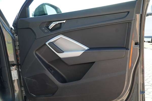 2022 Audi Q3 35 TFSI F3