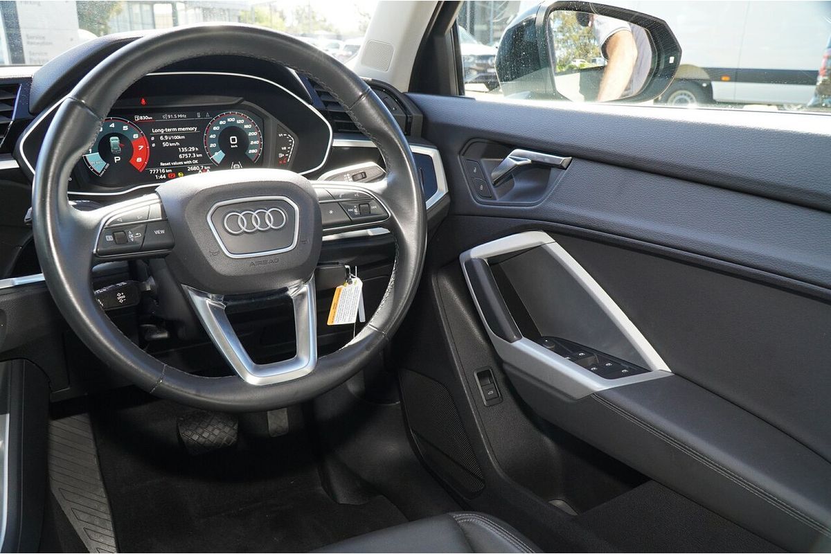 2022 Audi Q3 35 TFSI F3