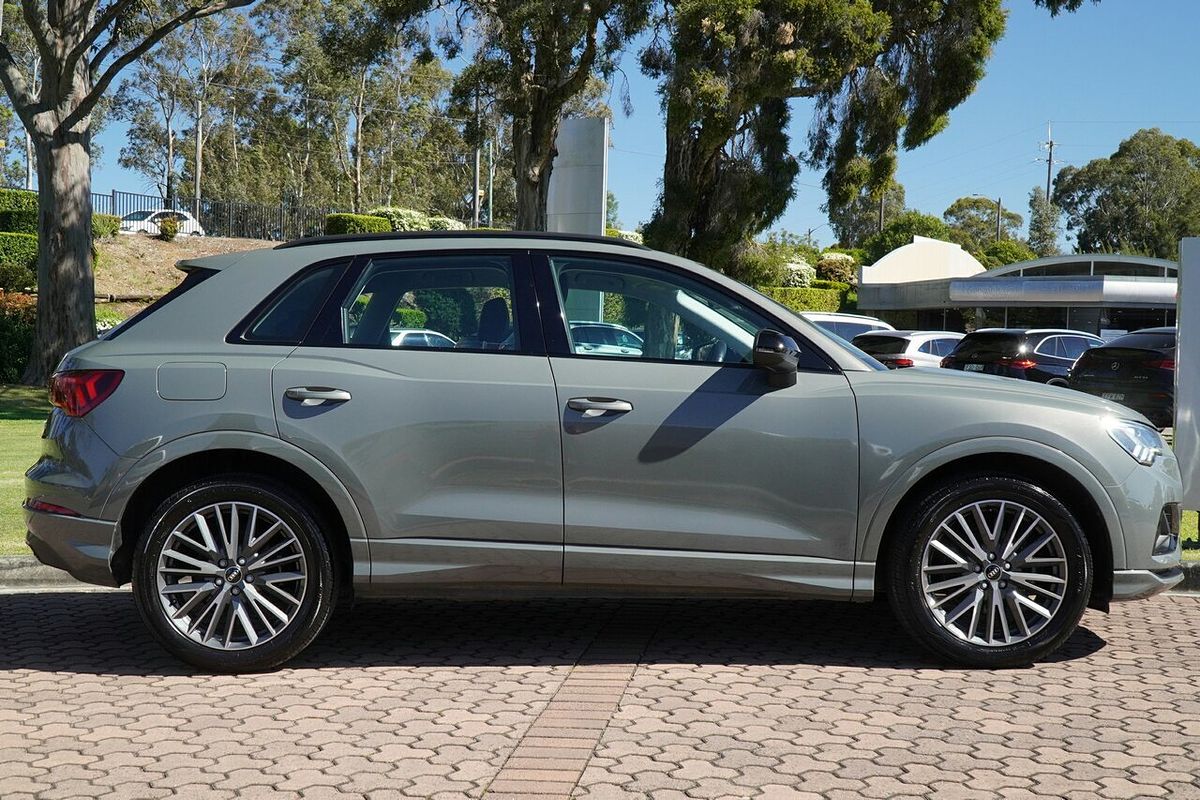 2022 Audi Q3 35 TFSI F3