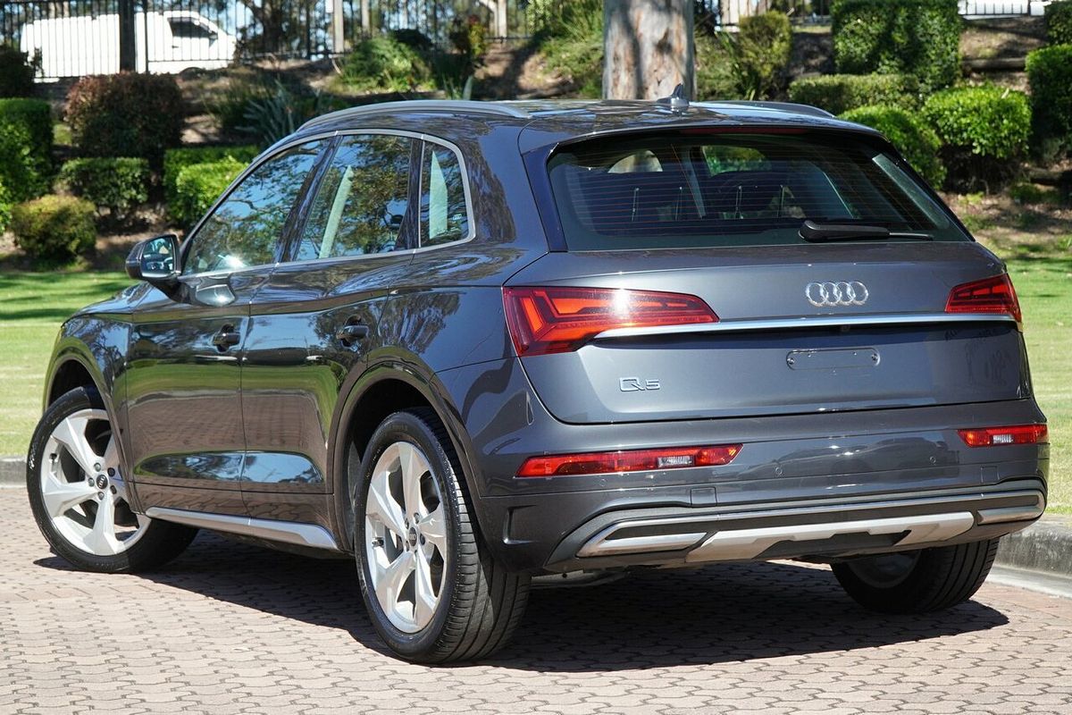2023 Audi Q5 35 TDI FY