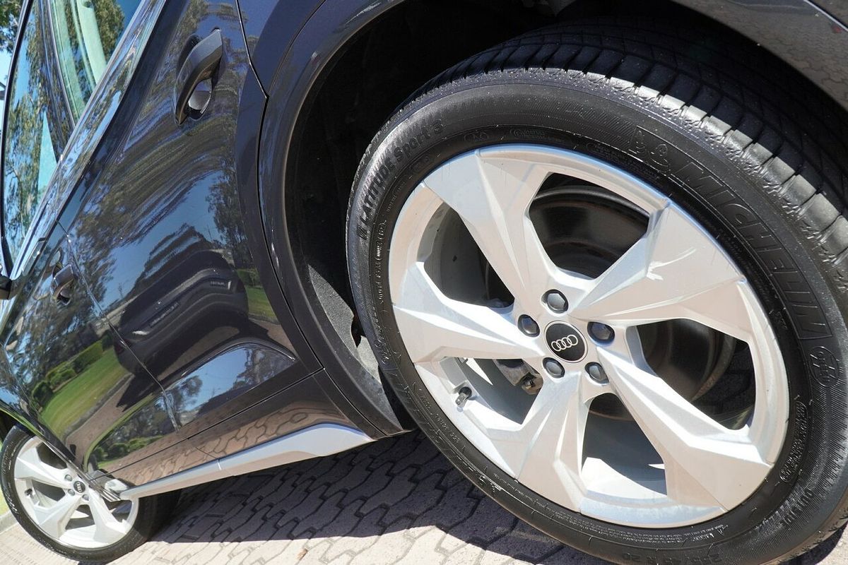 2023 Audi Q5 35 TDI FY