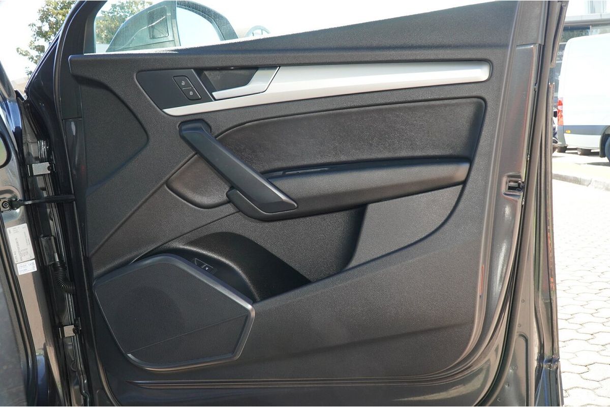 2023 Audi Q5 35 TDI FY