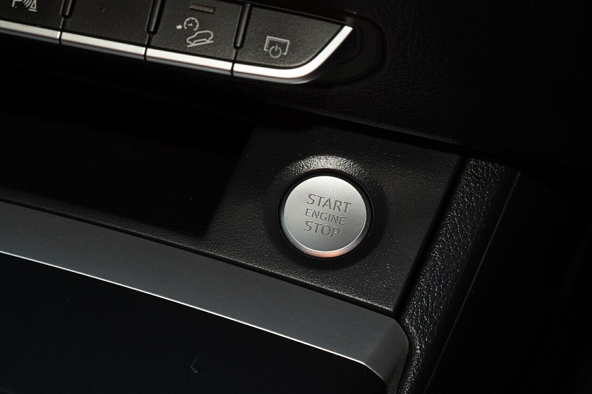 2023 Audi Q5 35 TDI FY