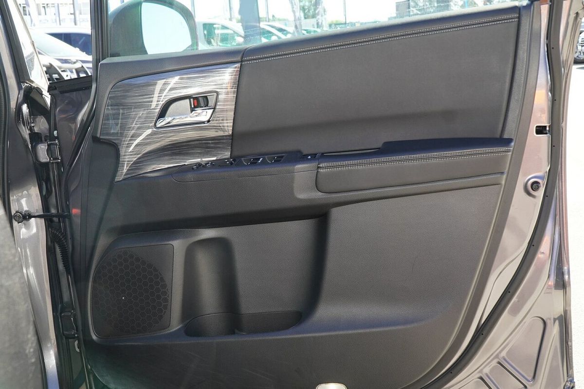 2017 Honda Odyssey VTi-L 5th Gen