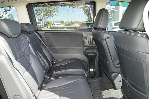 2017 Honda Odyssey VTi-L 5th Gen