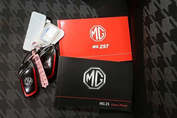 2023 MG ZST Core