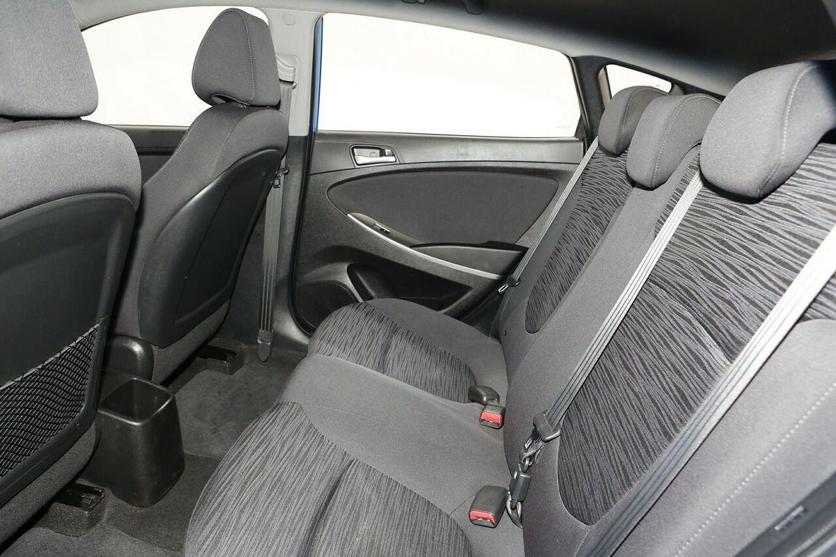 2018 Hyundai Accent Sport RB6