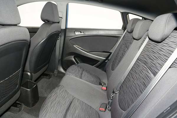 2018 Hyundai Accent Sport RB6