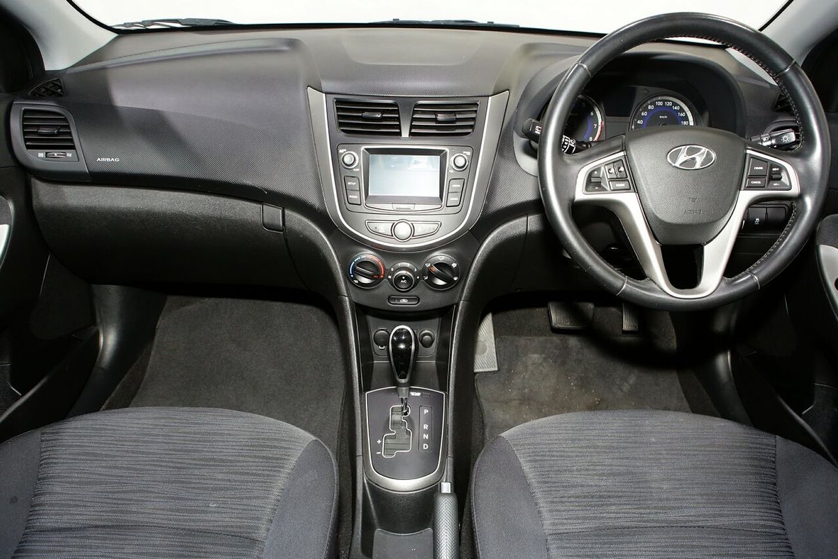 2018 Hyundai Accent Sport RB6