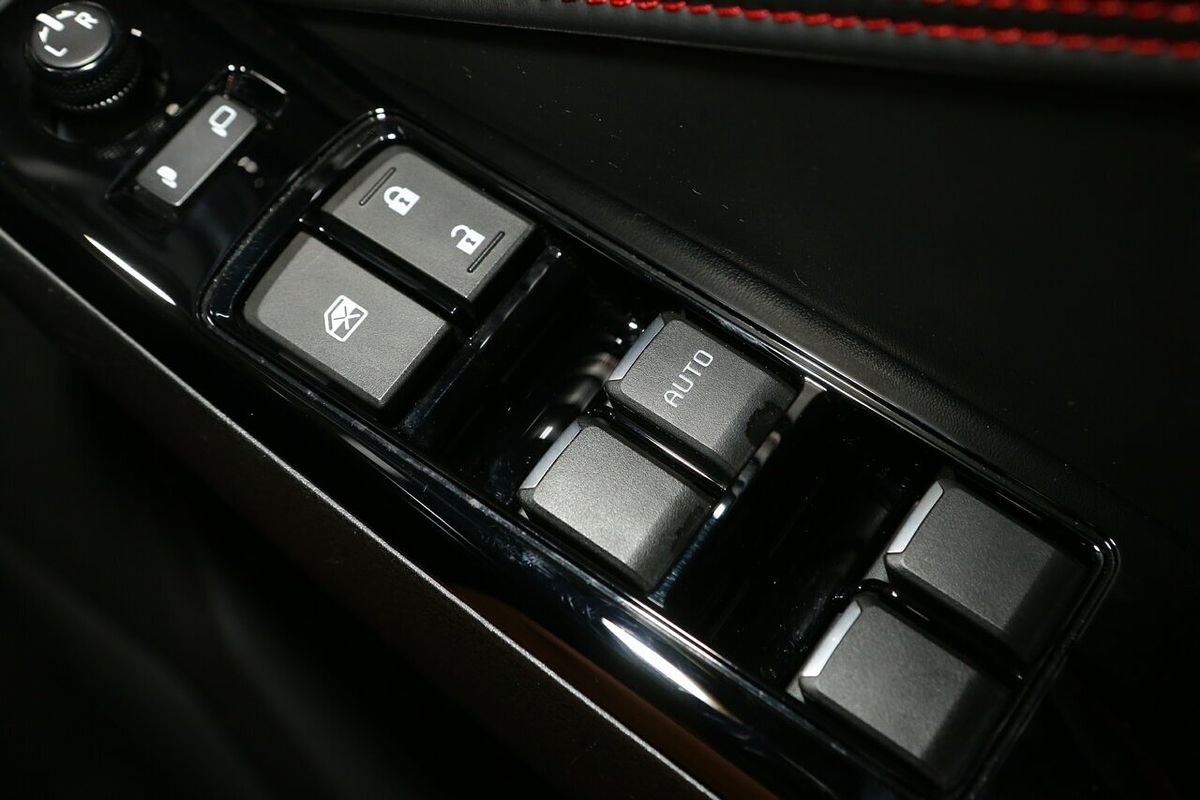 2023 Isuzu D-MAX X-TERRAIN 4X4