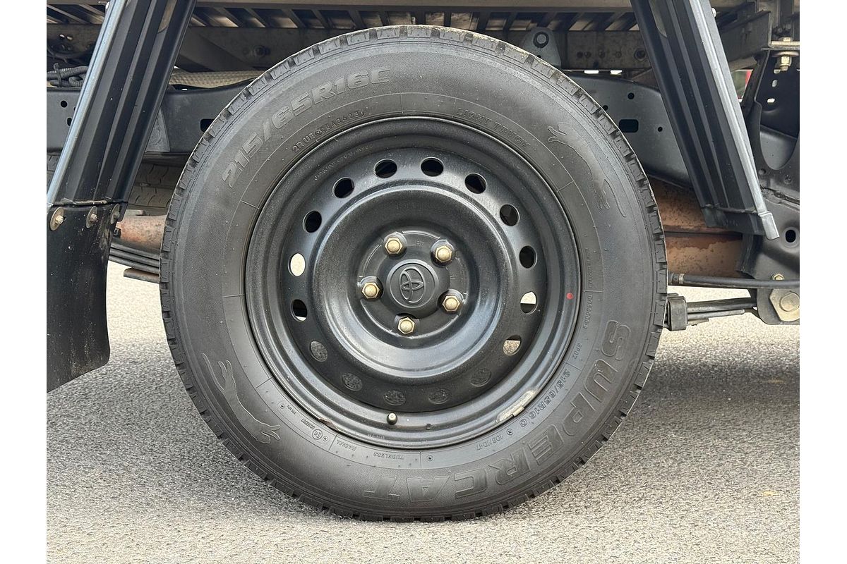 2016 Toyota Hilux Workmate GUN122R Rear Wheel Drive