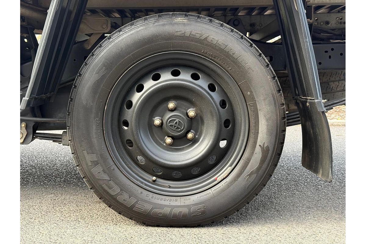 2016 Toyota Hilux Workmate GUN122R Rear Wheel Drive