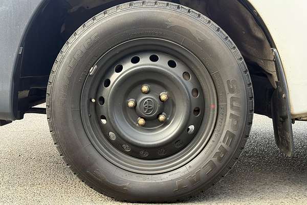 2016 Toyota Hilux Workmate GUN122R Rear Wheel Drive